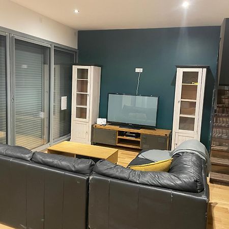 Apparemment Choucas Apartment บาญเญอ-เดอ-บีกอร์ ภายนอก รูปภาพ